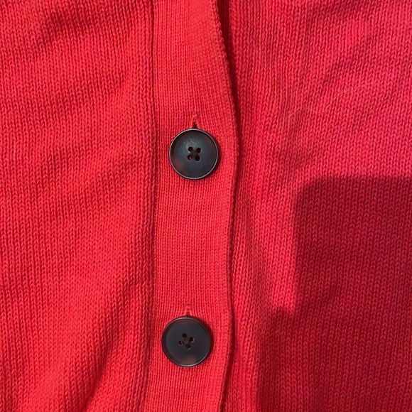 Red Loft Cardigan ✨ - Picture 4 of 4